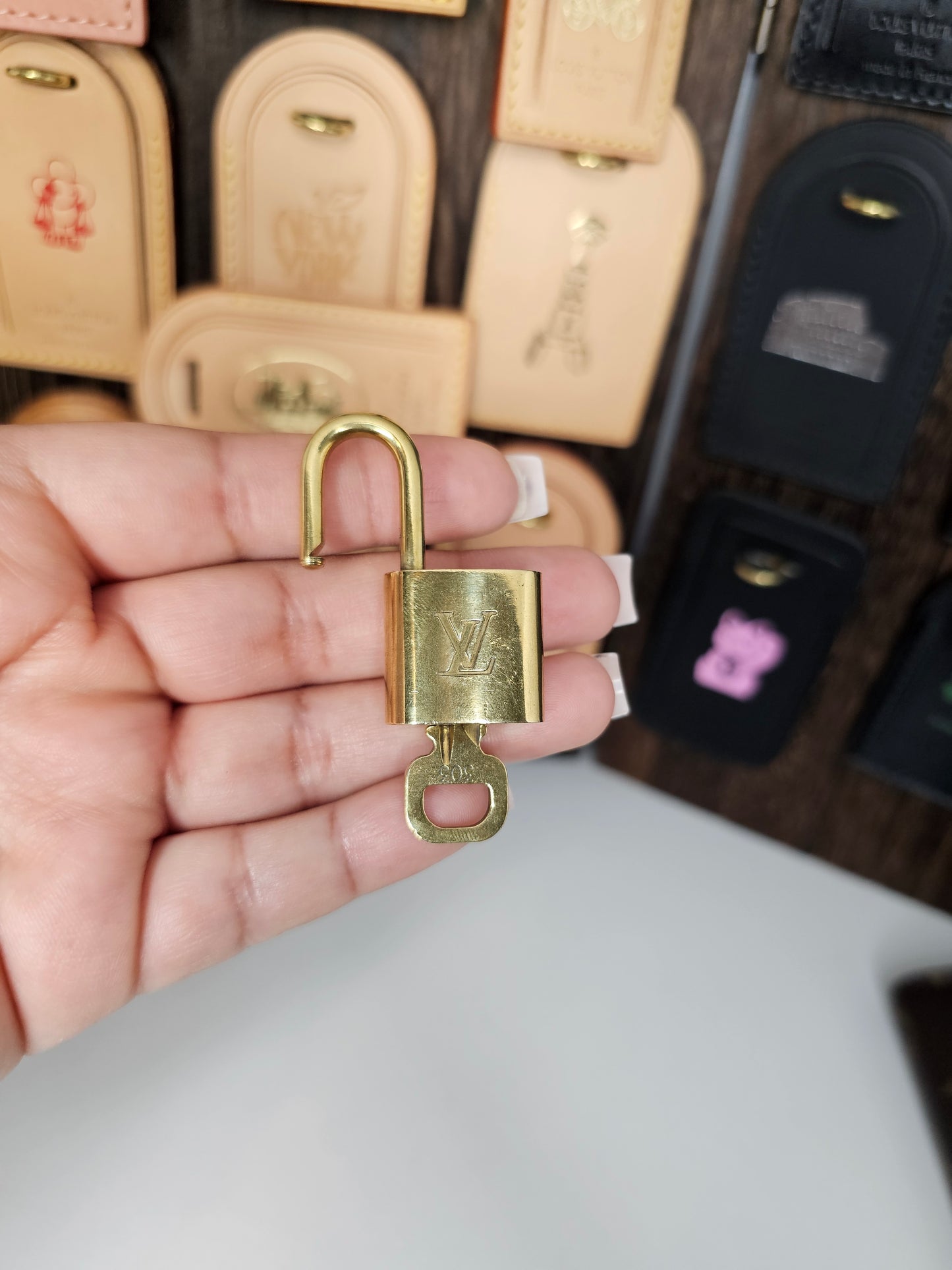 Louis Vuitton Lock and Key Set Gold Colored Brass #303