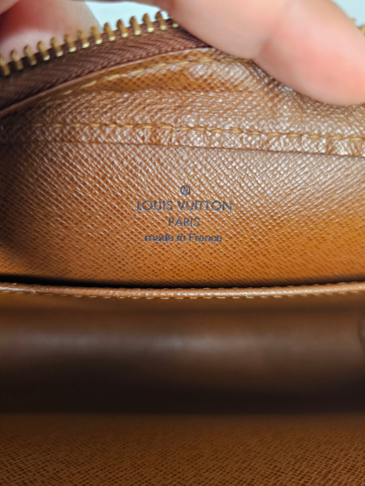Louis Vuitton Vintage Monogram Orsay Clutch AR1016