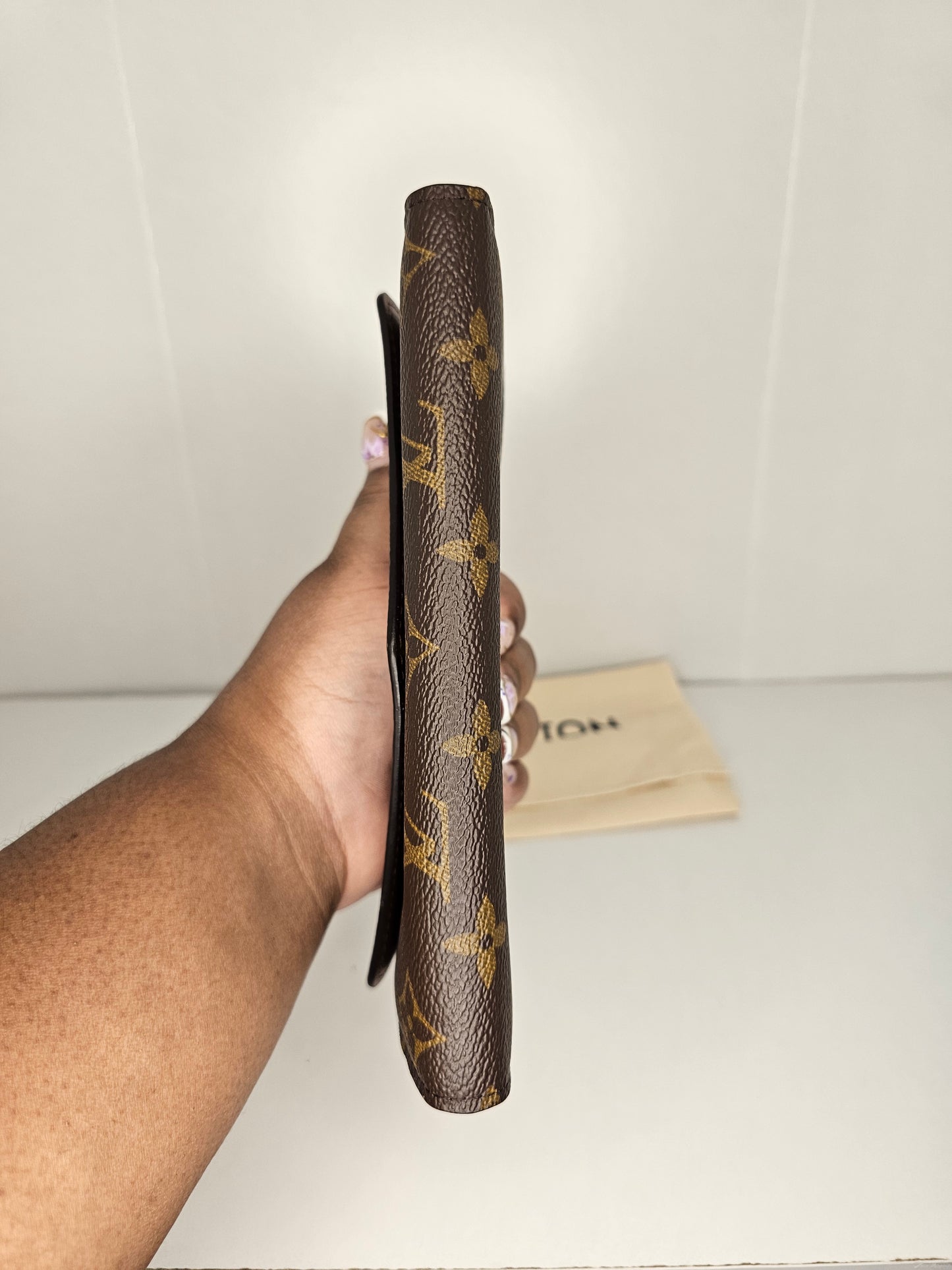 Louis Vuitton Monogram Sarah Wallet NM 💾