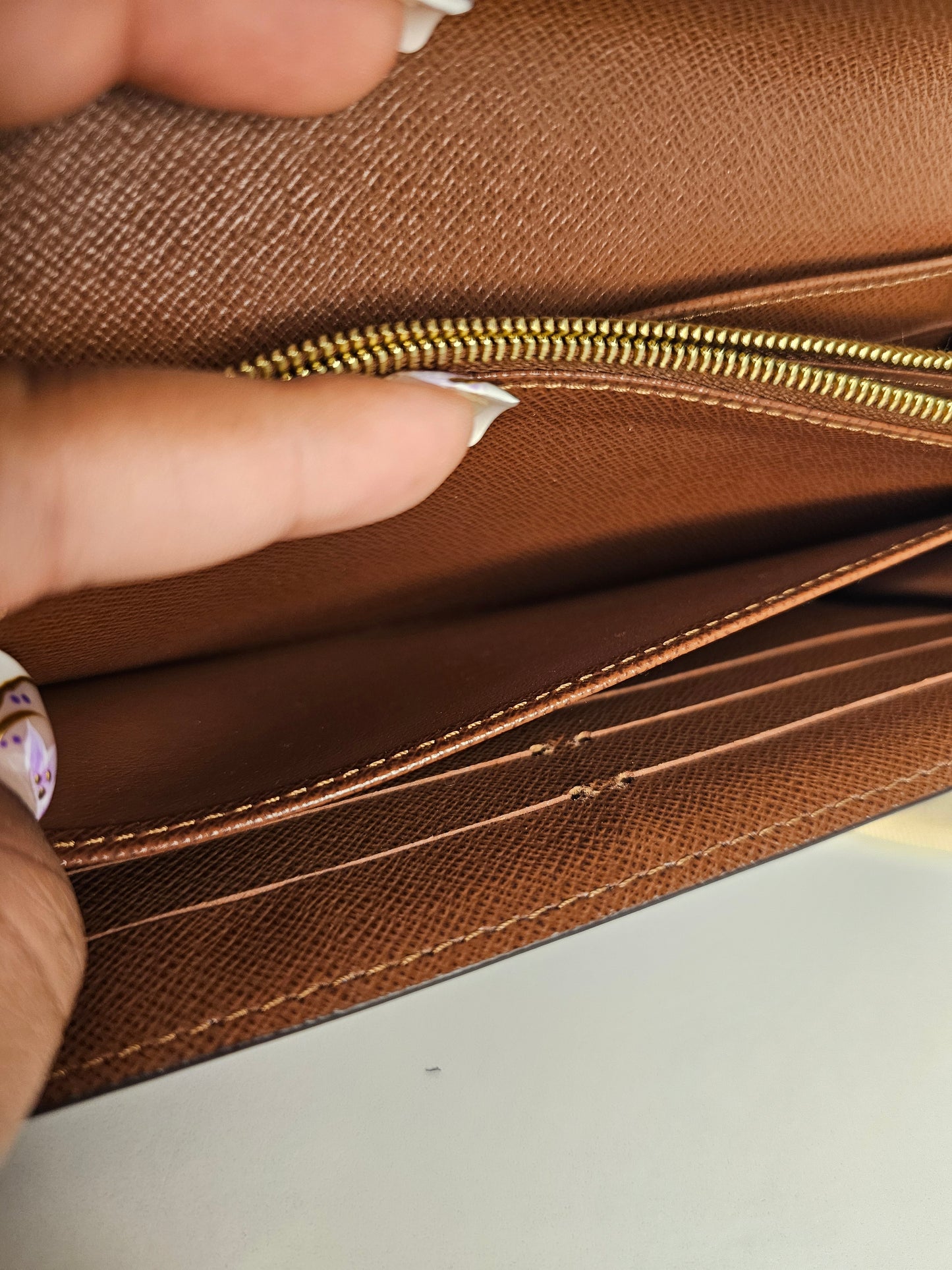 Louis Vuitton Monogram Sarah Wallet NM 💾