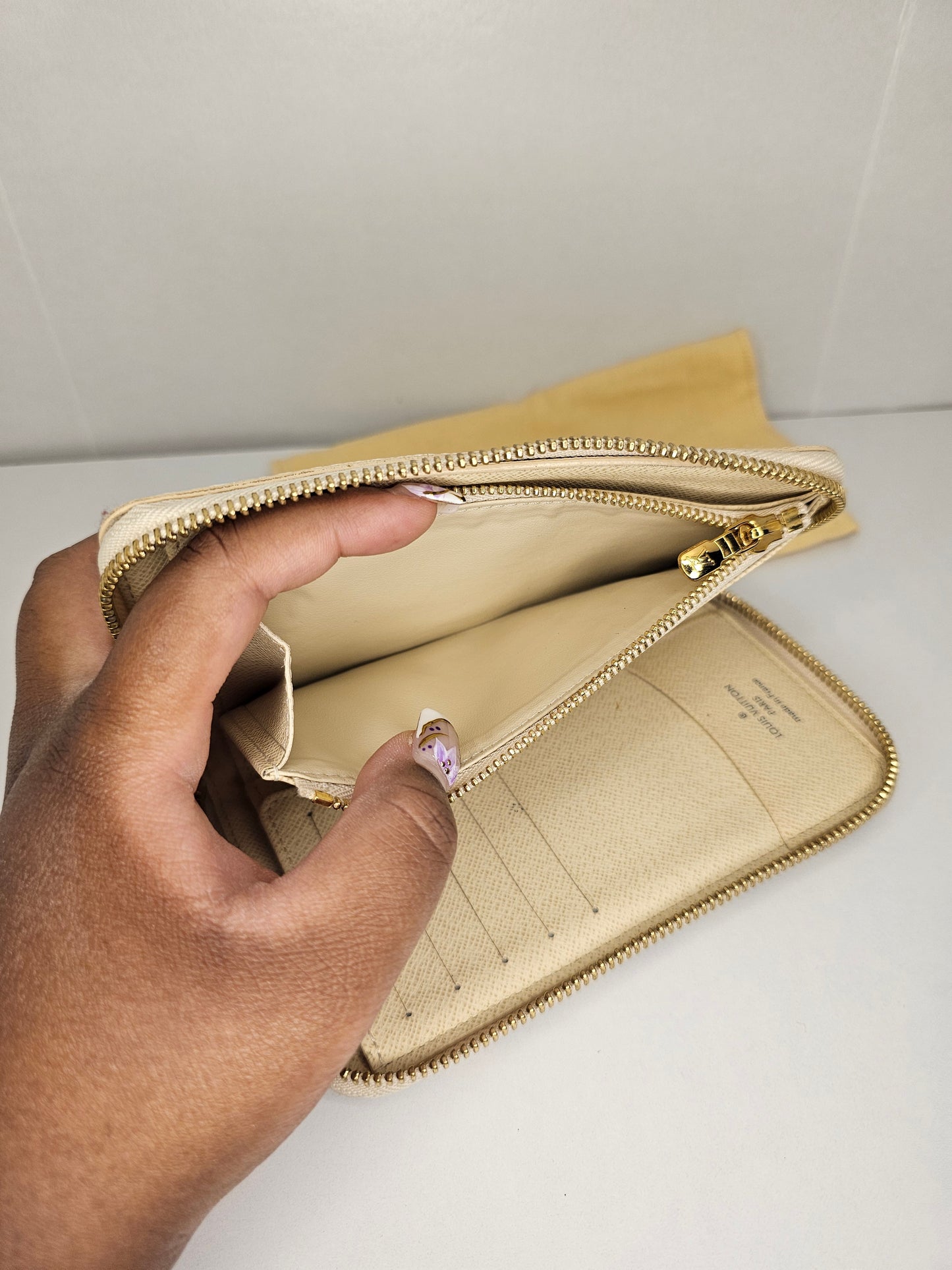Louis Vuitton Damier Azur Zippy Compact Wallet MI1142