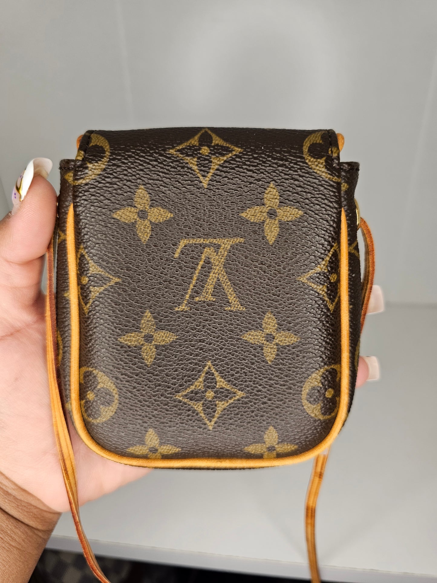 Louis Vuitton Monogram Vintage Cancun Mini Bag MI0026