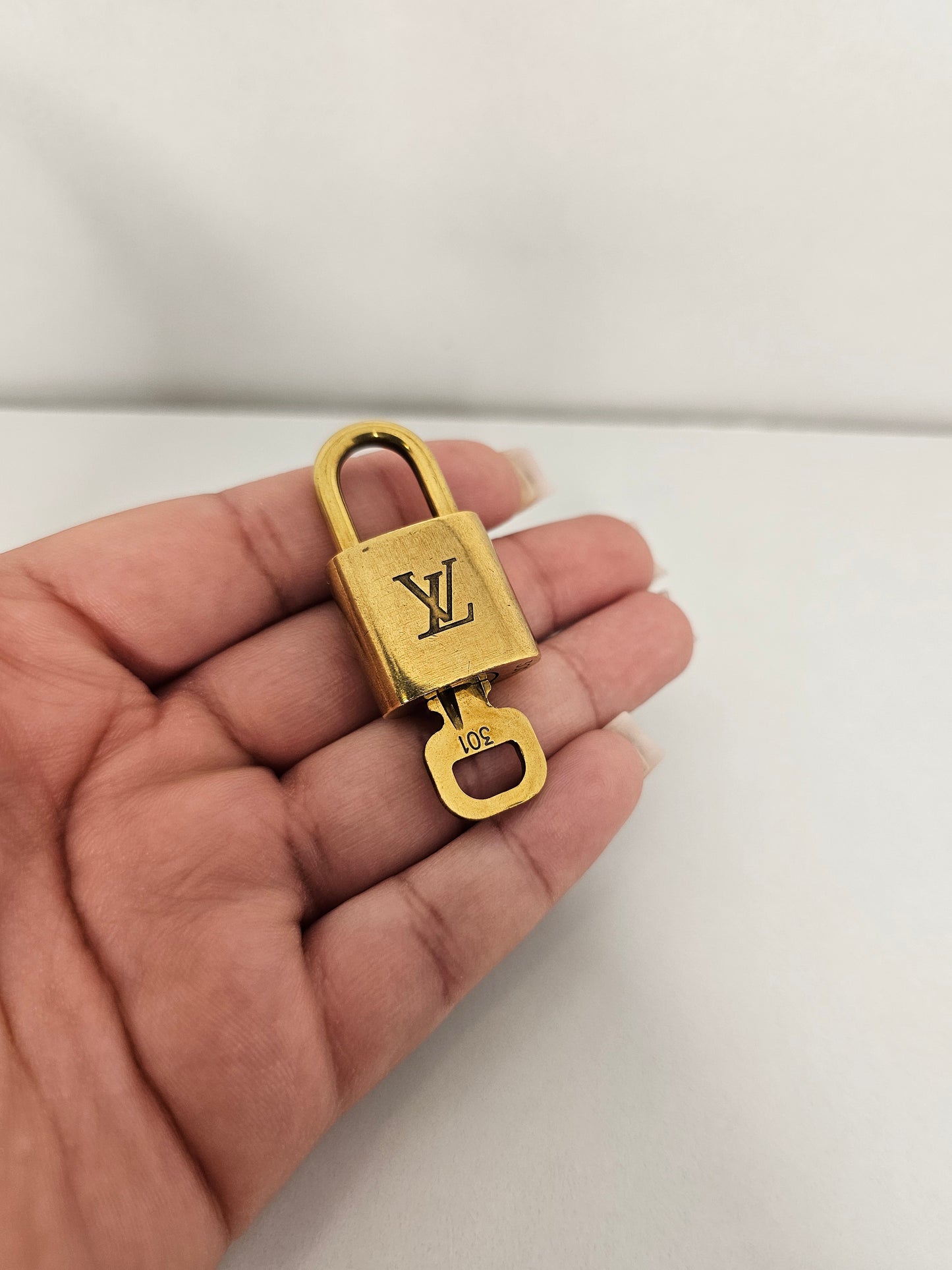 Louis Vuitton Lock and Key Set Gold Colored Brass #301
