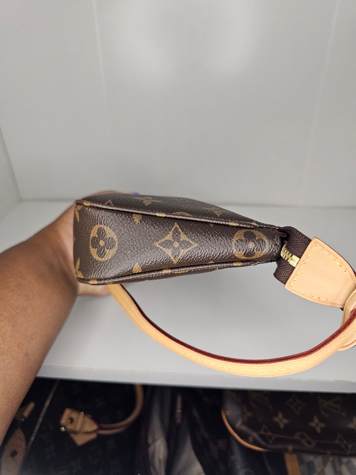 Louis Vuitton Pochette Accessoires Monogram NM MB4176