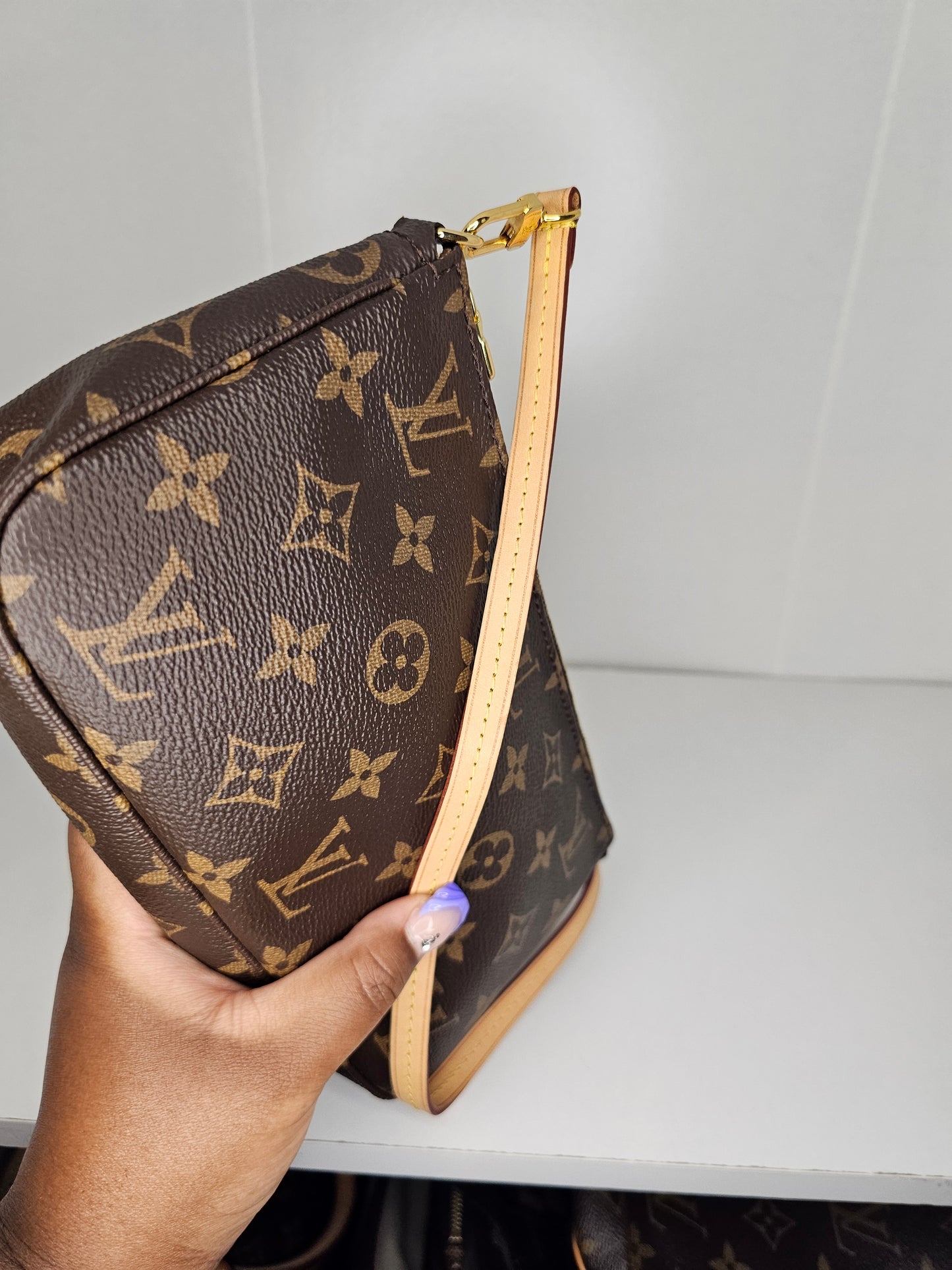 Louis Vuitton Pochette Accessoires Monogram NM MB4176