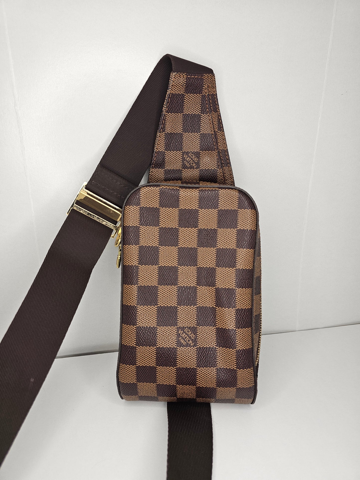 Louis Vuitton Damier Ebene Geronimos Bumbag CA0024