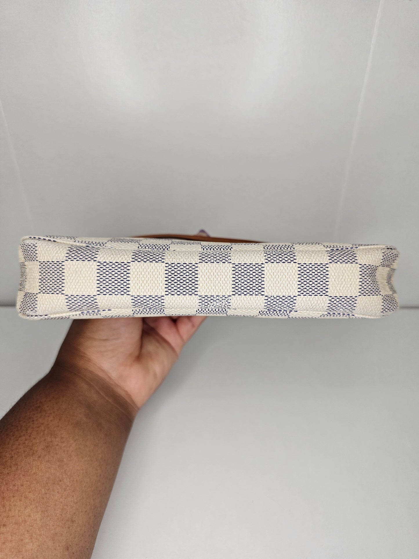 Louis Vuitton Damier Azur Pochette Accessoires CA2058