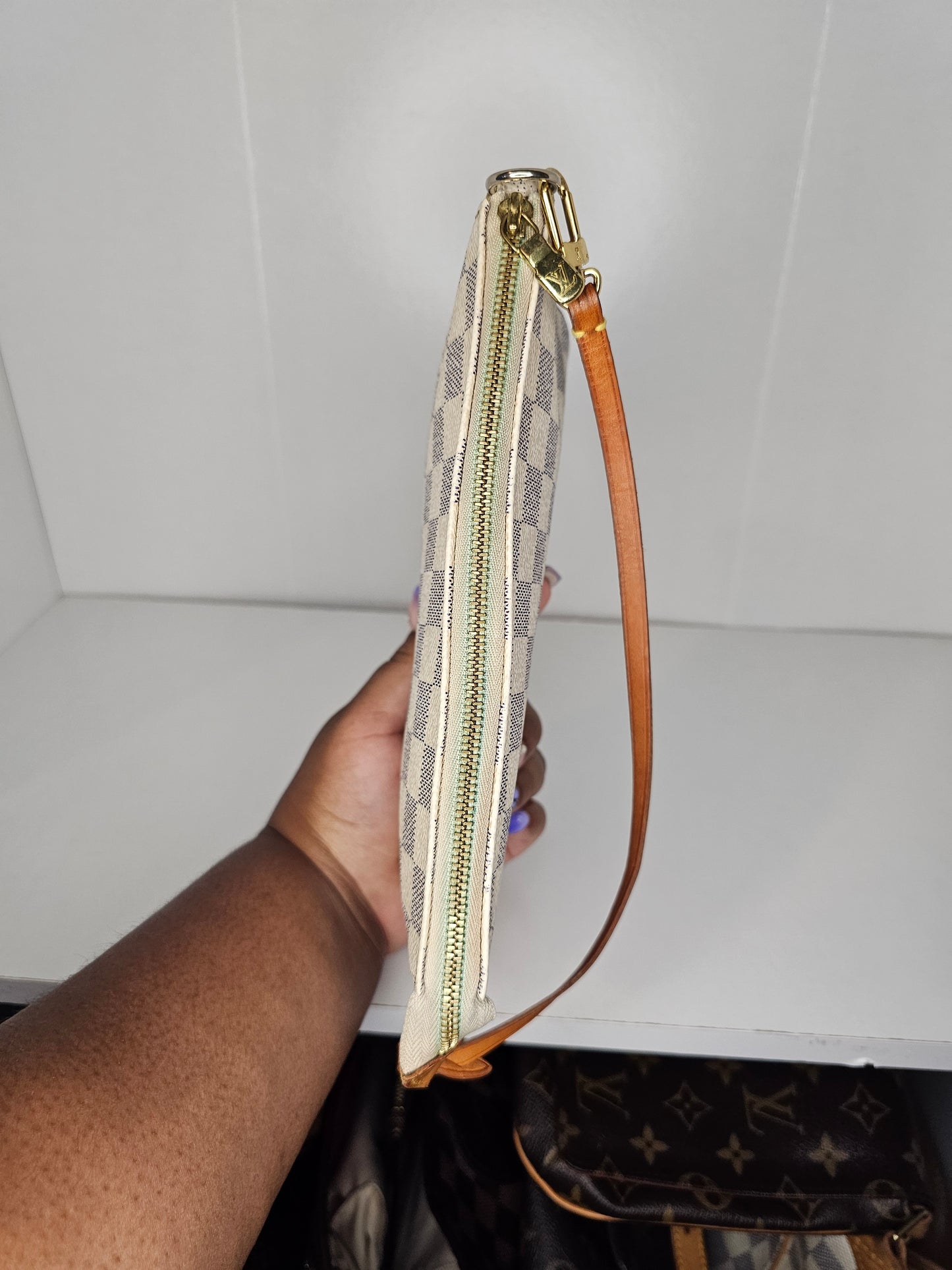 Louis Vuitton Damier Azur Pochette Accessoires CA2058