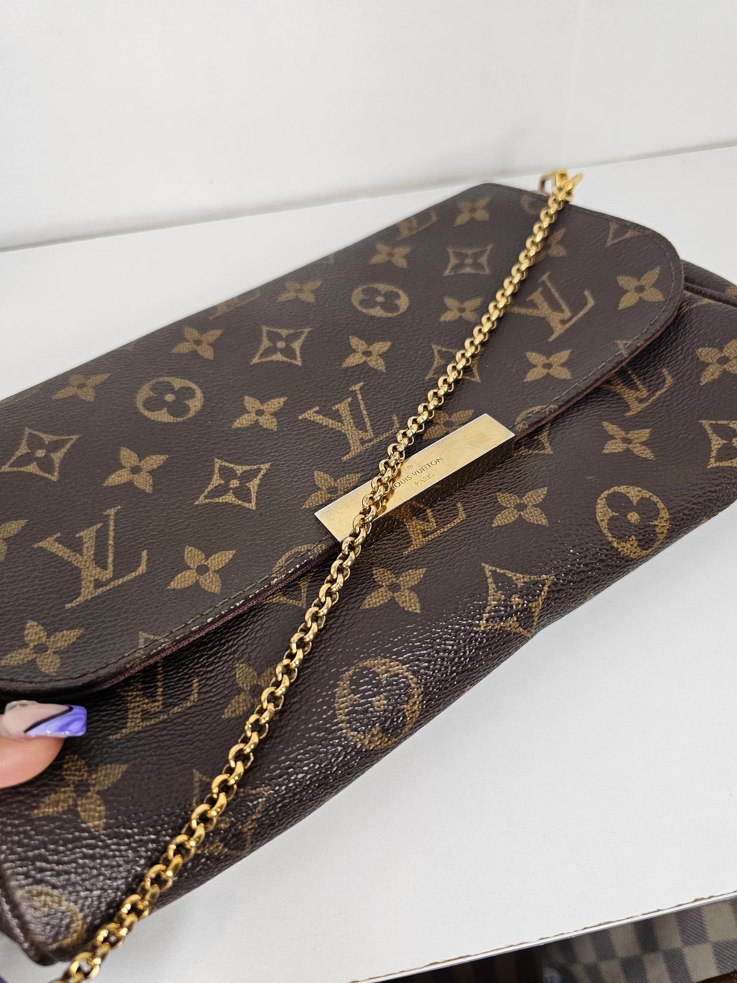 Louis Vuitton Monogram Favorite MM DU3183