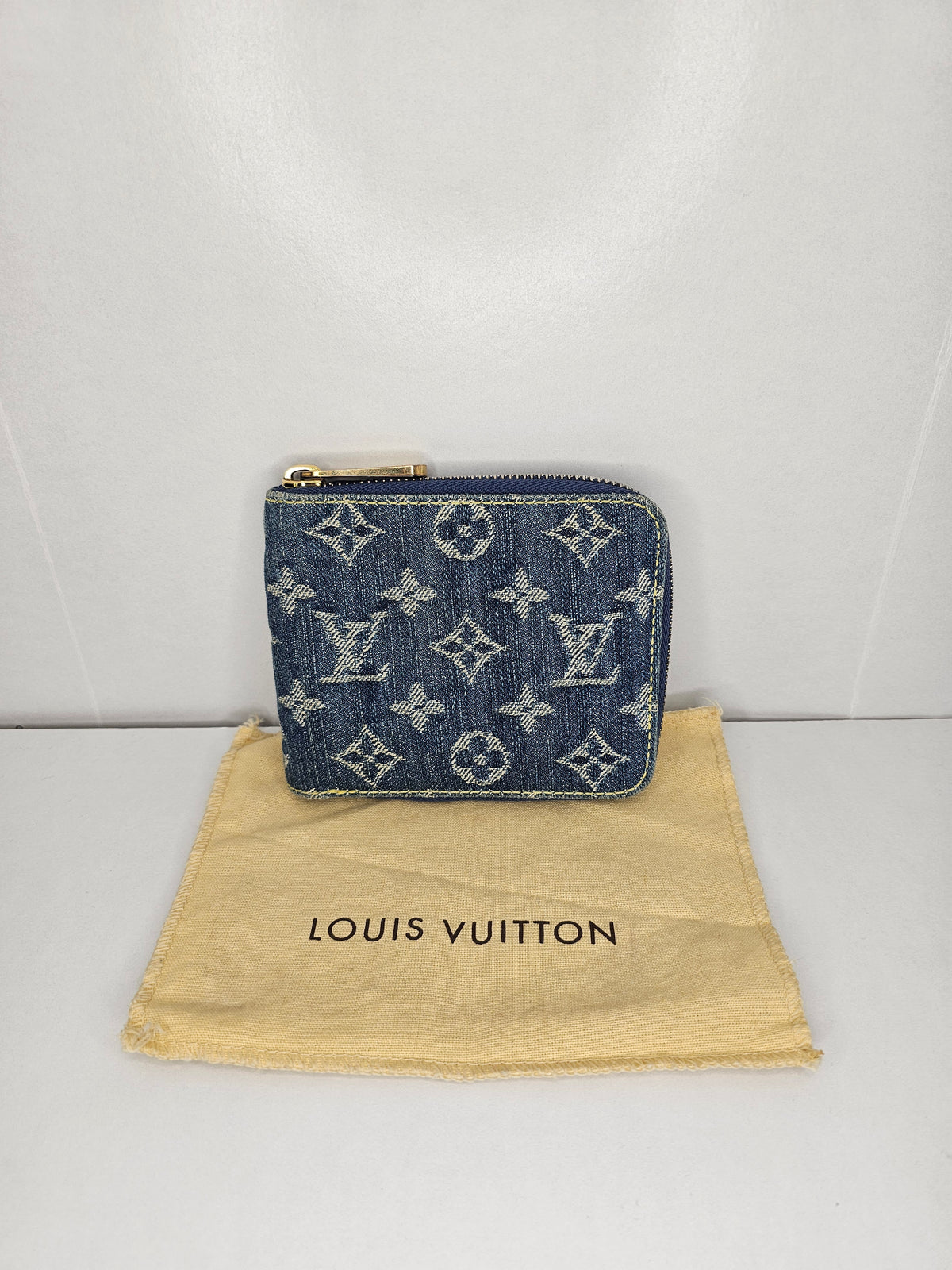 Louis Vuitton Blue Denim Compact Wallet TH0097