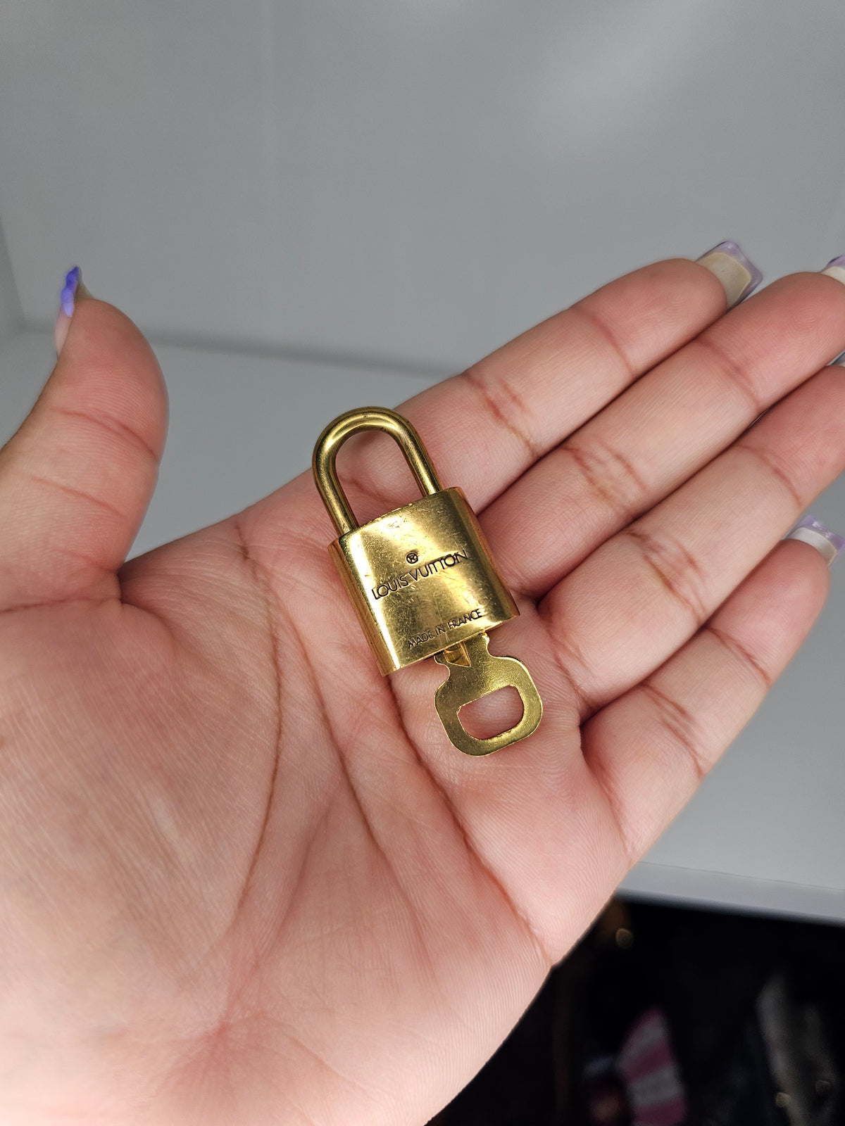 Louis Vuitton Lock and Key Set Gold Colored Brass #304