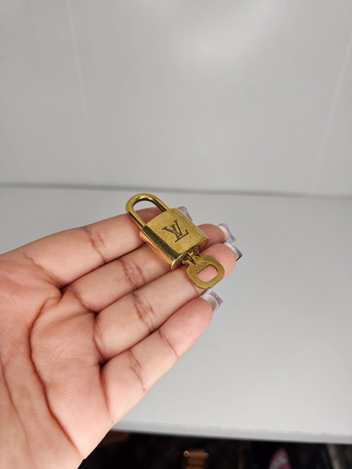Louis Vuitton Lock and Key Set Gold Colored Brass #308