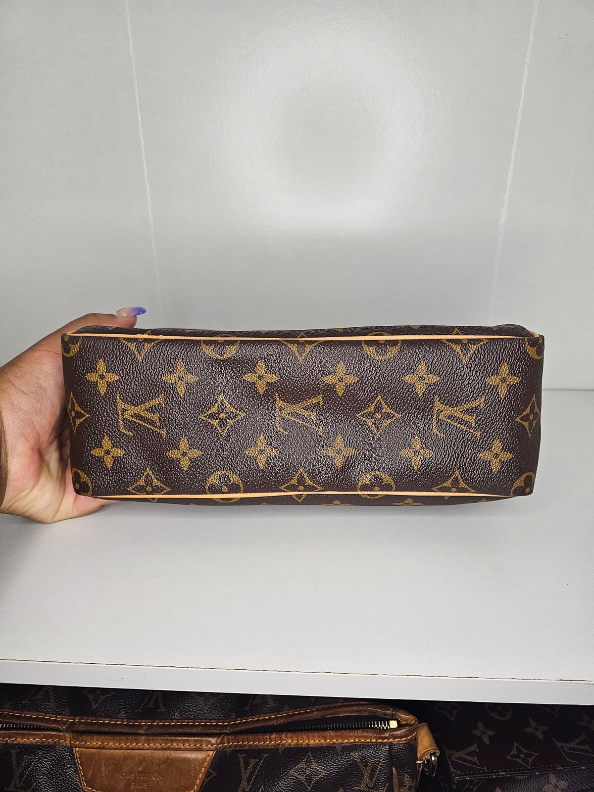 Louis Vuitton Monogram Toiletry 25 MB2017