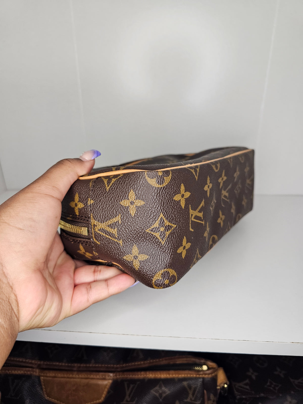 Louis Vuitton Monogram Toiletry 25 MB2017
