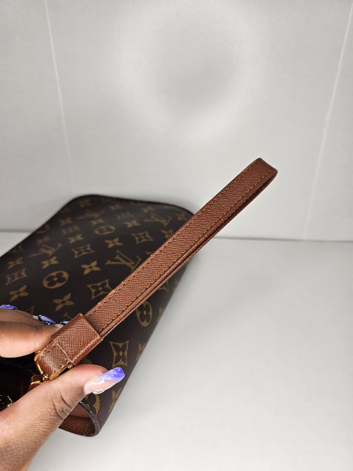 Louis Vuitton Monogram Vintage Orsay Clutch