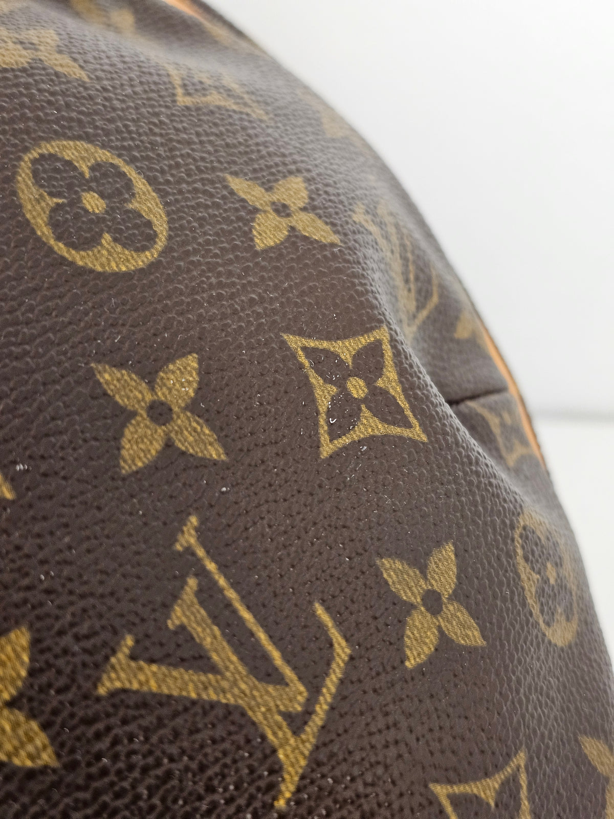 Louis Vuitton Monogram Vintage Croissant MM TH0053