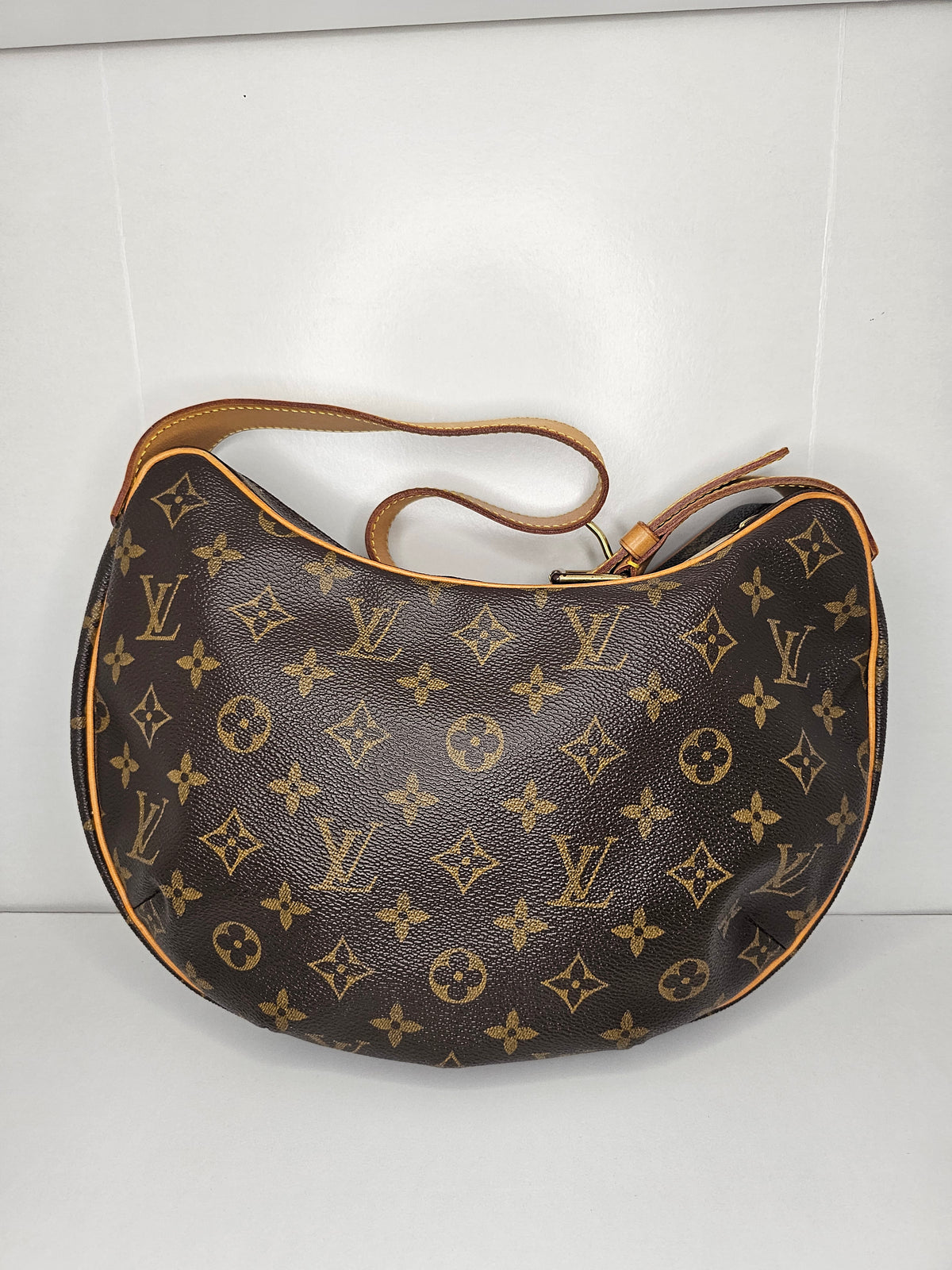 Louis Vuitton Monogram Vintage Croissant MM TH0053