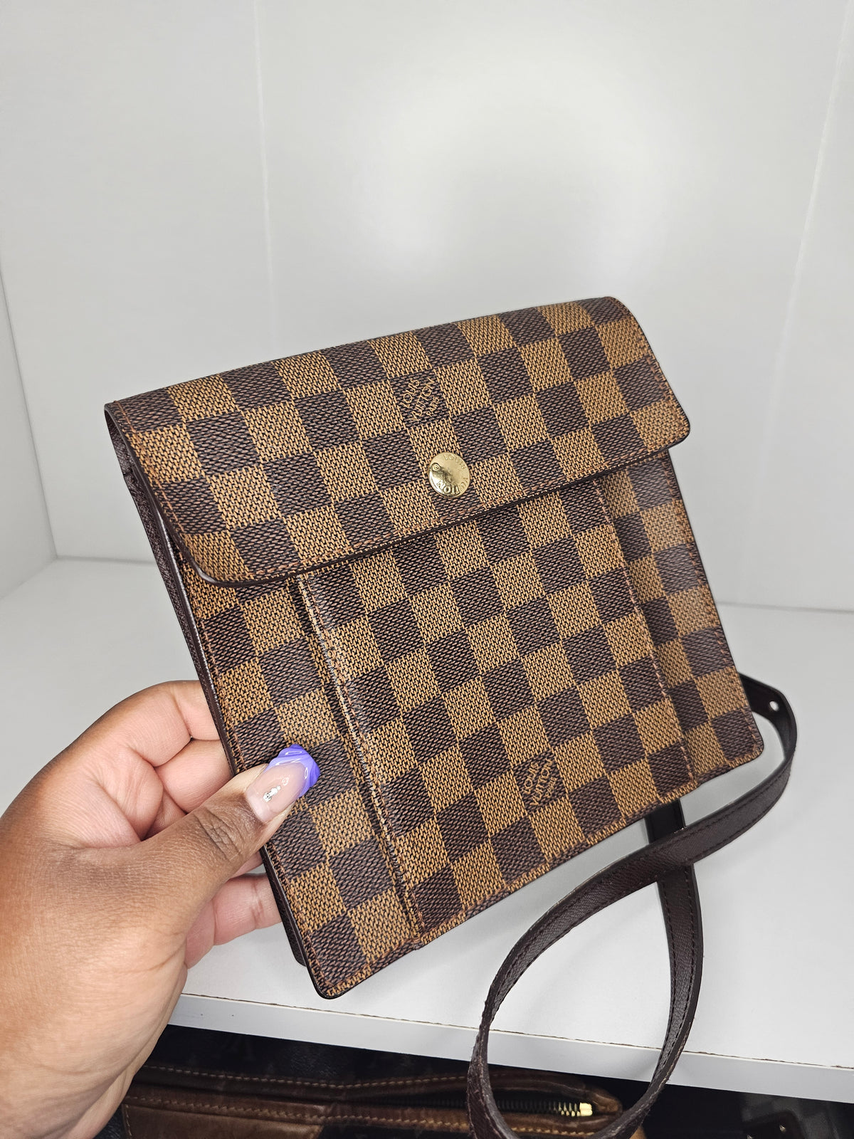 Louis Vuitton Damier Ebene Pimplico Shoulder / Crossbody Bag MI1919