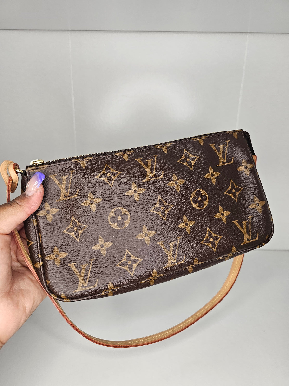 Louis Vuitton Pochette Accessoires Monogram NM 💾