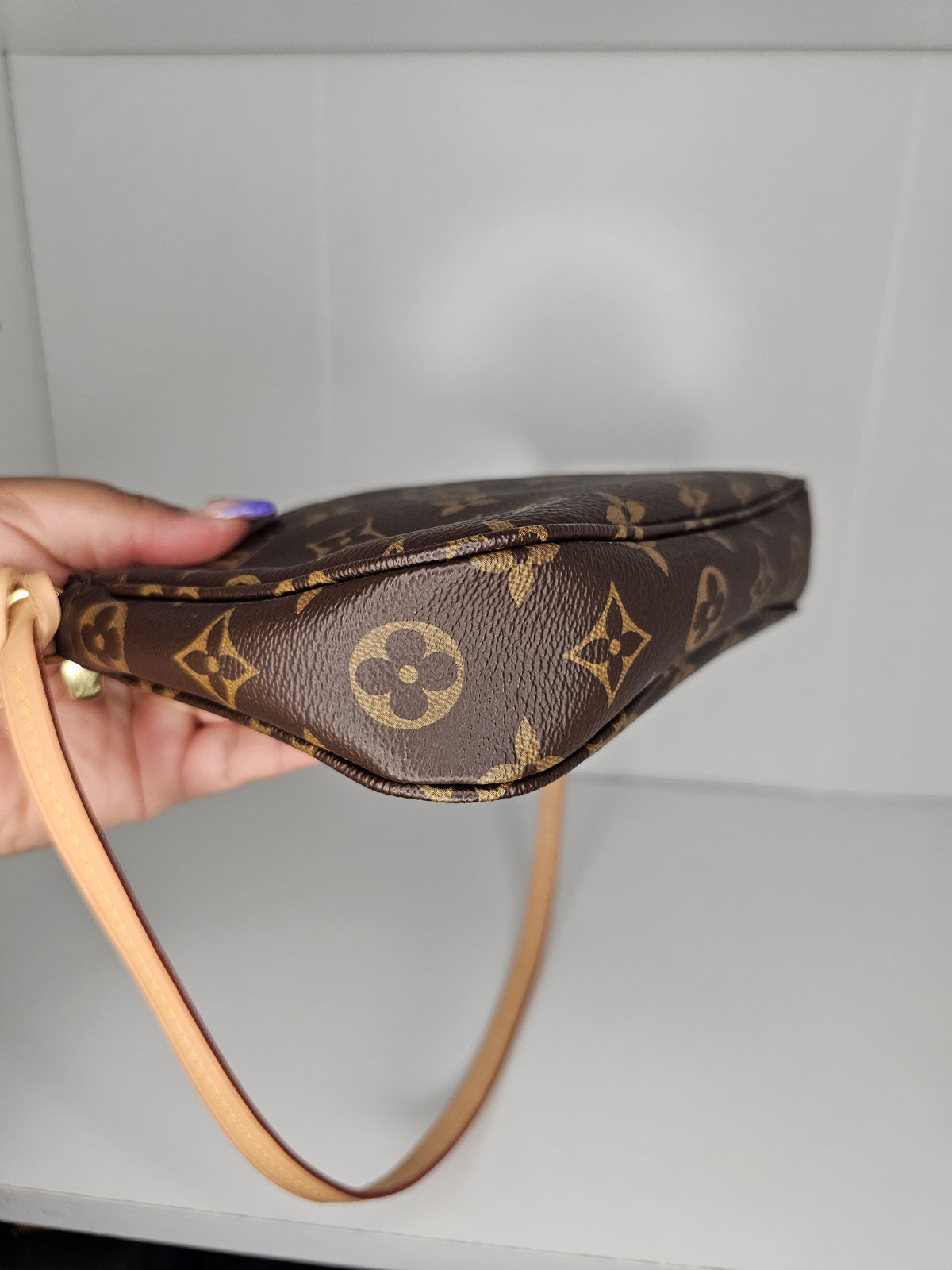 Louis Vuitton Pochette Accessoires Monogram NM 💾