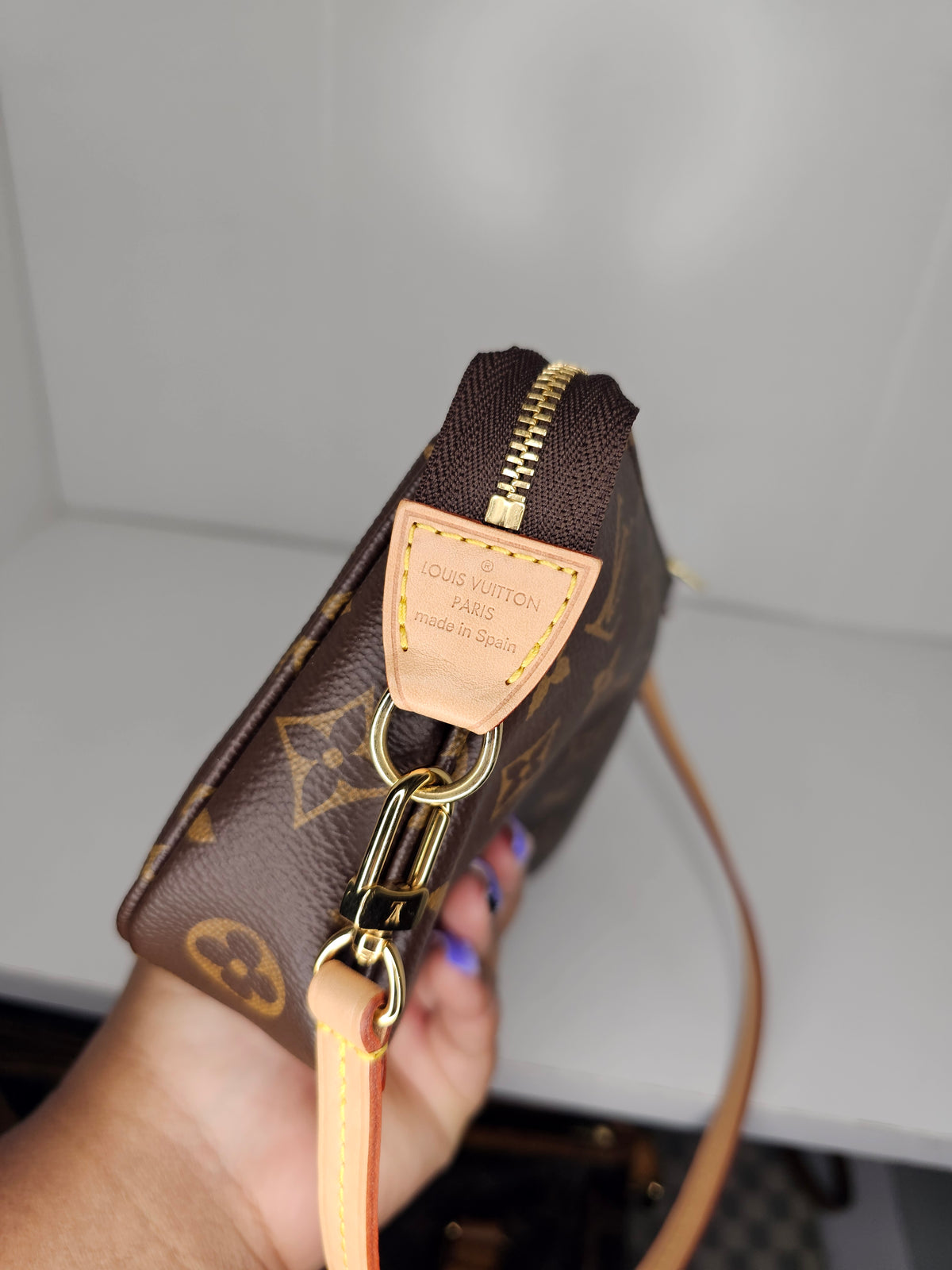 Louis Vuitton Pochette Accessoires Monogram NM 💾