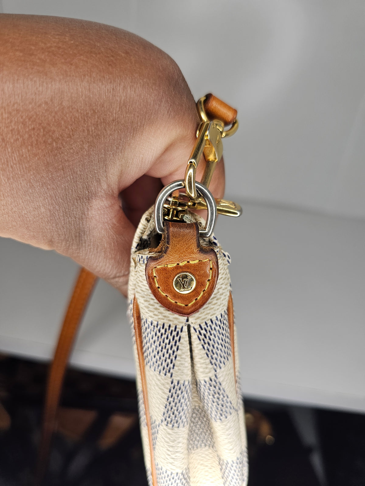 Louis Vuitton Damier Azur Eva Crossbody SD4114