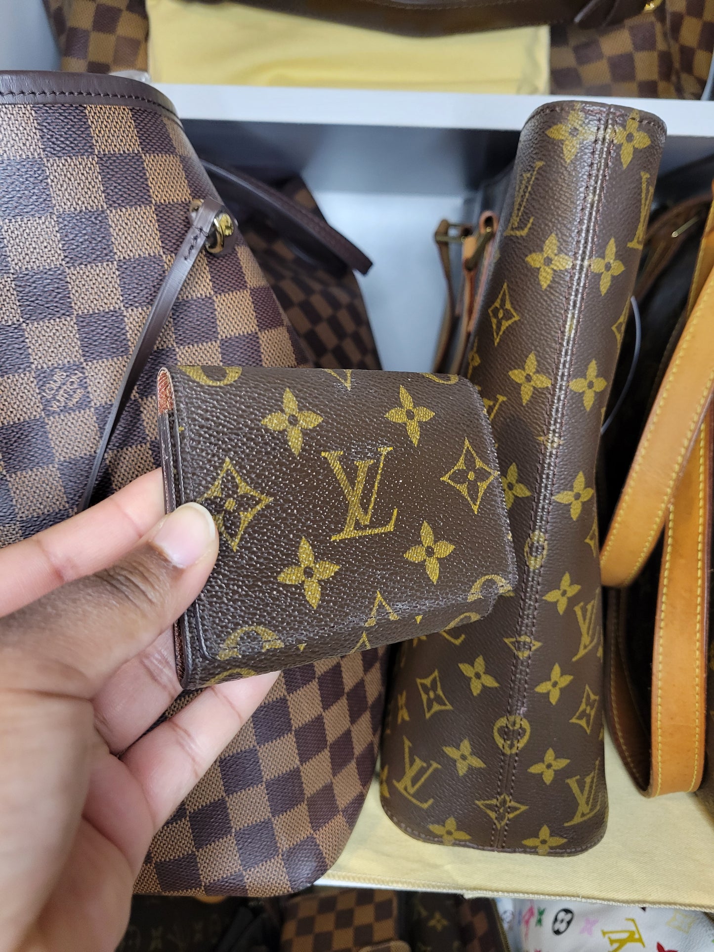 (Reserved) Louis Vuitton Monogram Business Card Holder CA0093