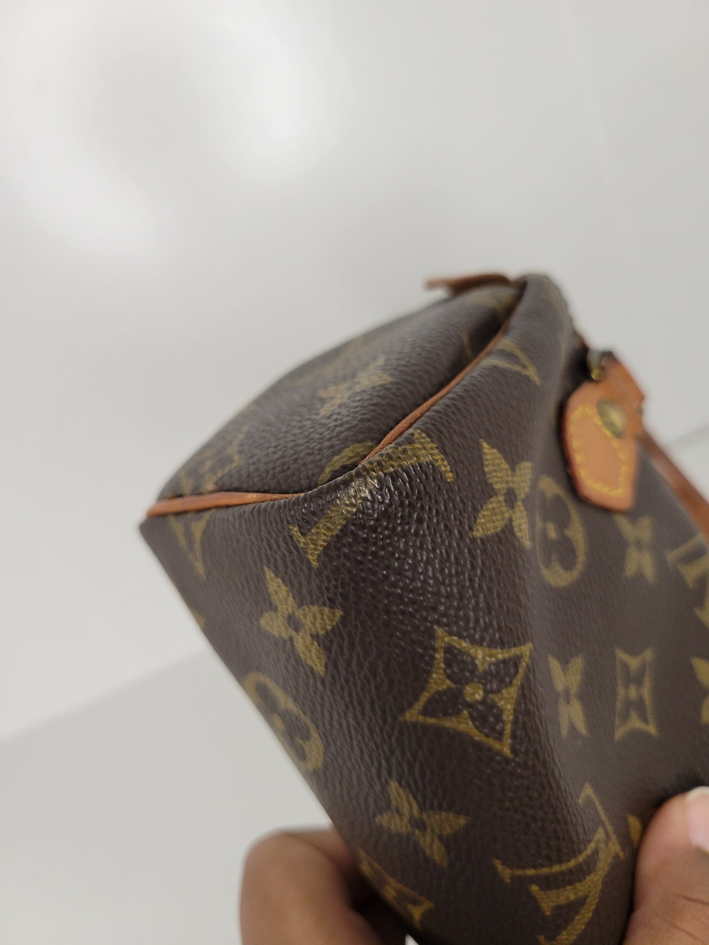 Louis Vuitton Mini Speedy HL w / Strap