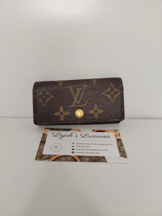 Louis Vuitton Monogram 4 Key Holder TH0020