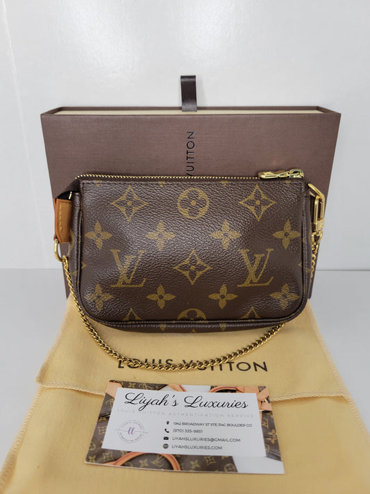 Louis Vuitton Monogram Mini Pochette FL1024