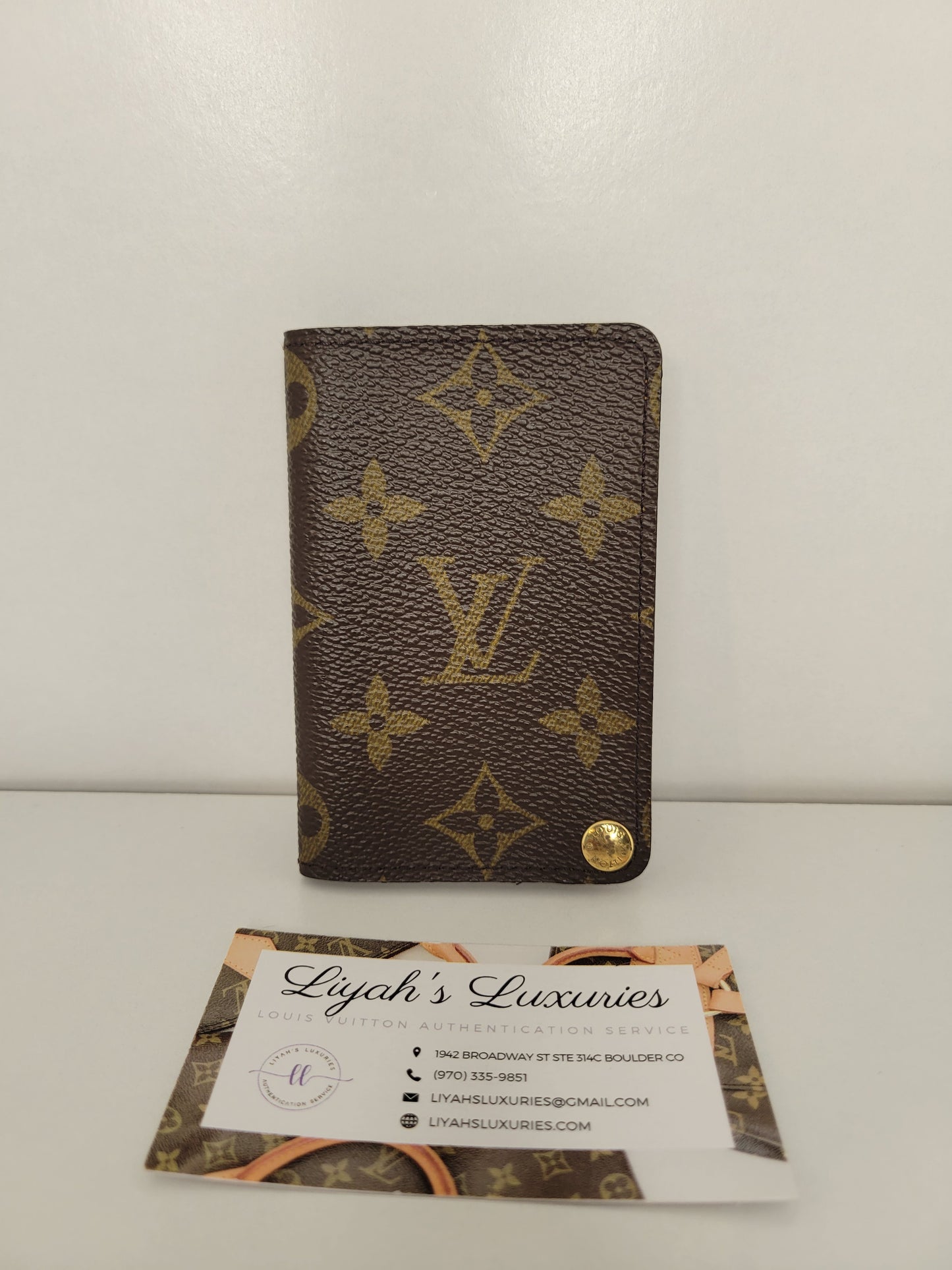 Louis Vuitton Vintage Monogram Porte-Cartes Credit Pression