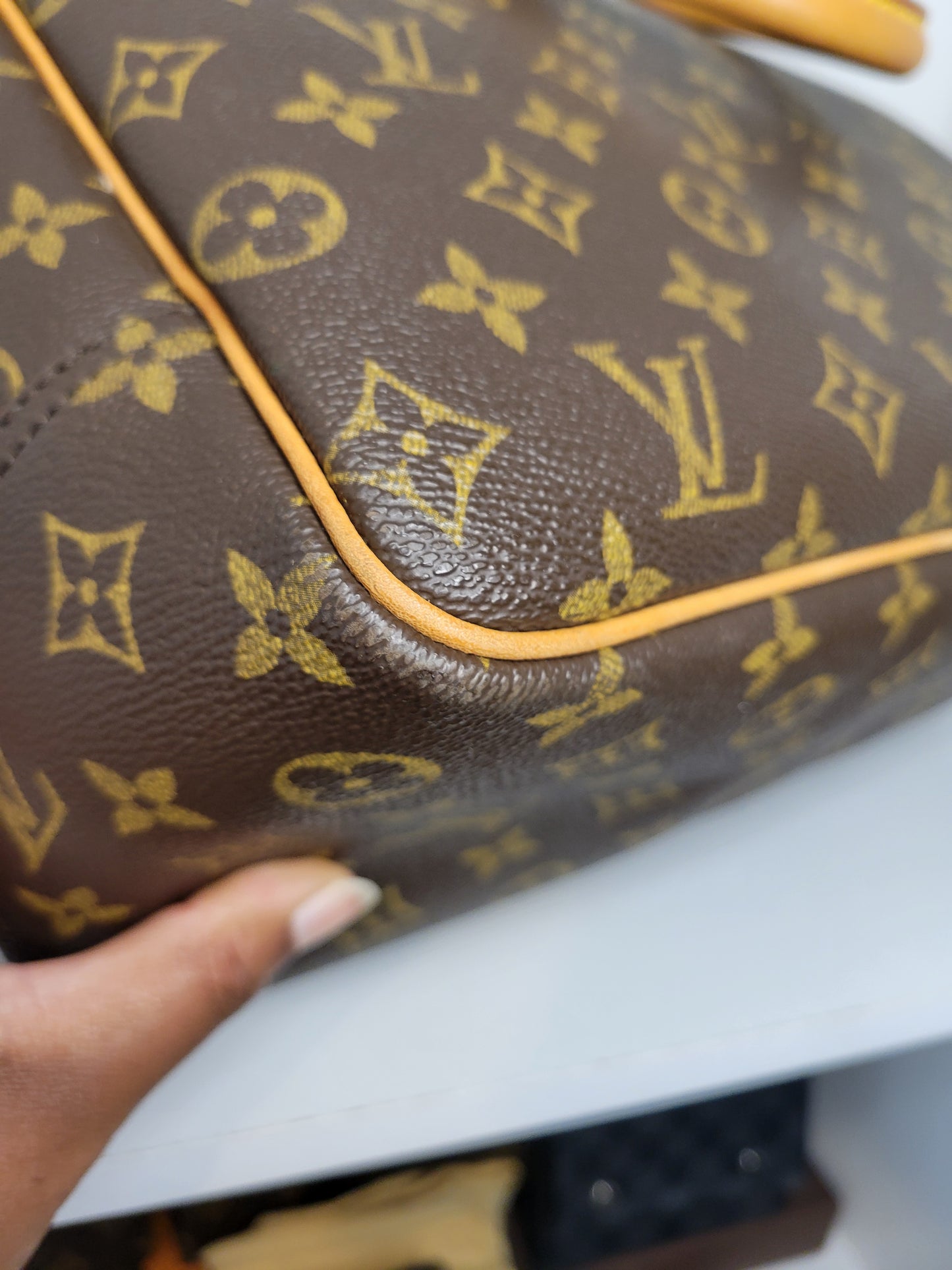 Louis Vuitton Monogram Deauville MB0081