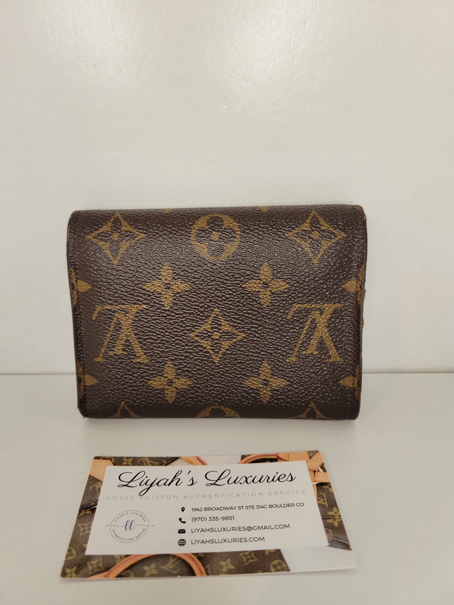 Louis Vuitton Monogram Victorine SD3128