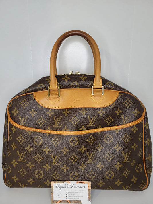 Louis Vuitton Monogram Deauville MB0081