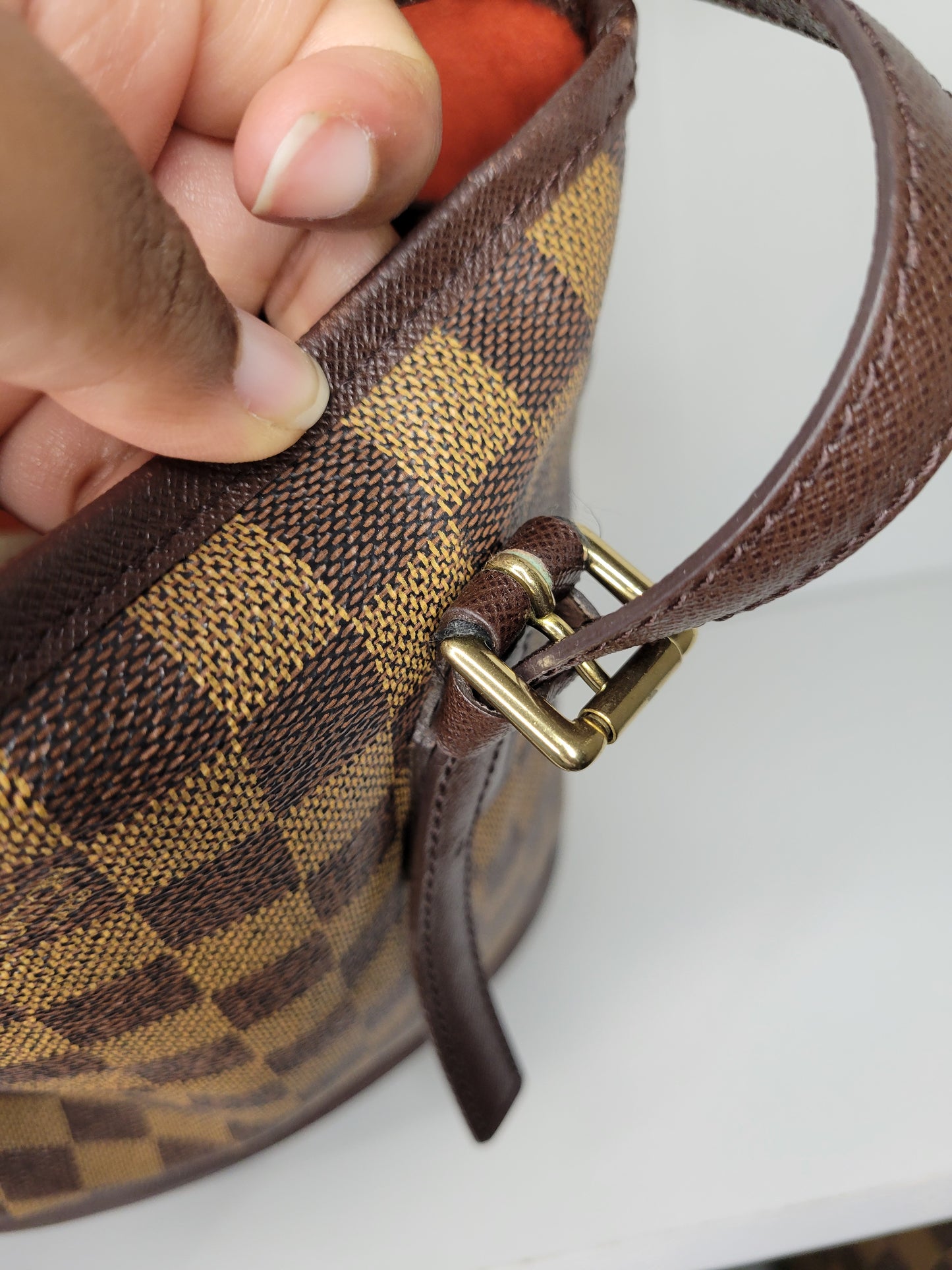 Louis Vuitton Damier Ebene Marais Bucket Bag AR0938