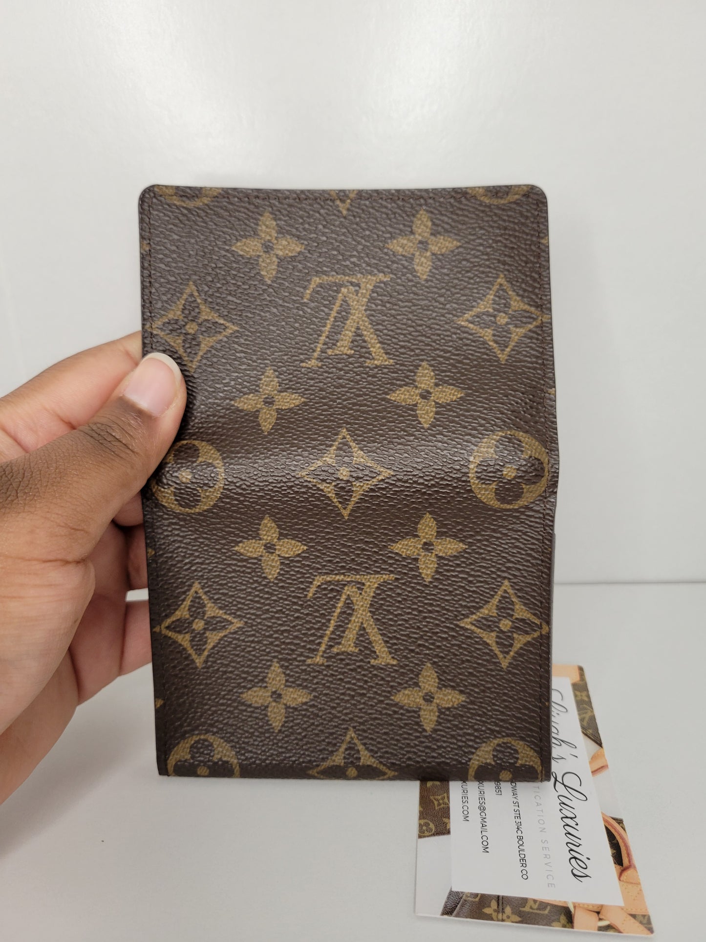 Louis Vuitton Monogram Business Card Holder CA1190