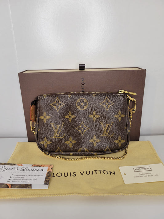 Louis Vuitton Mini Pochette Monogram FL1015