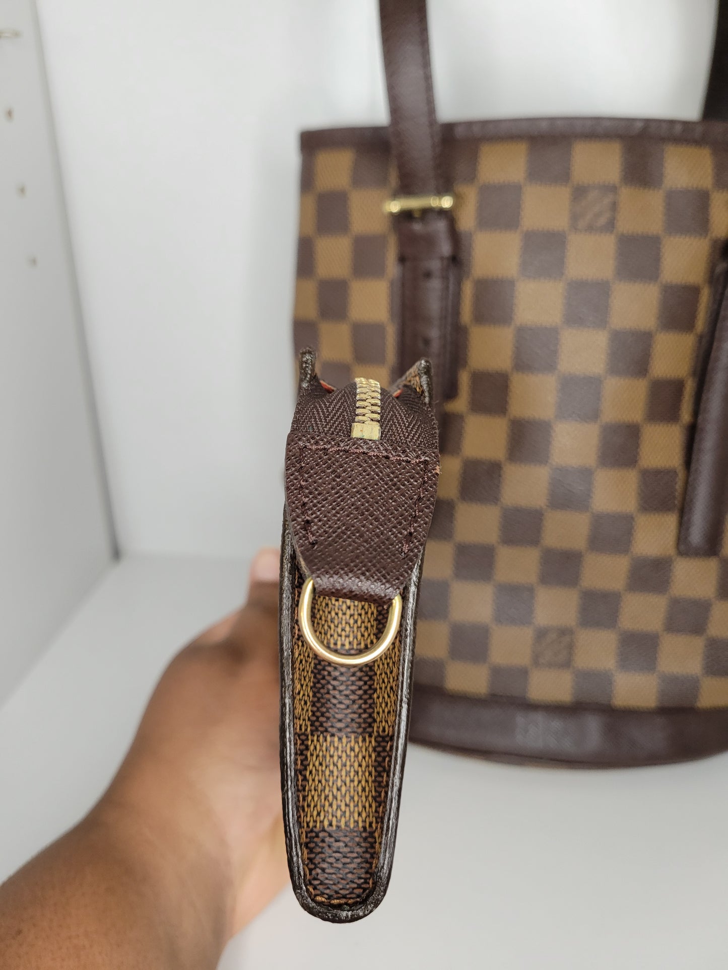 Louis Vuitton Damier Ebene Marais Bucket Bag AR0938