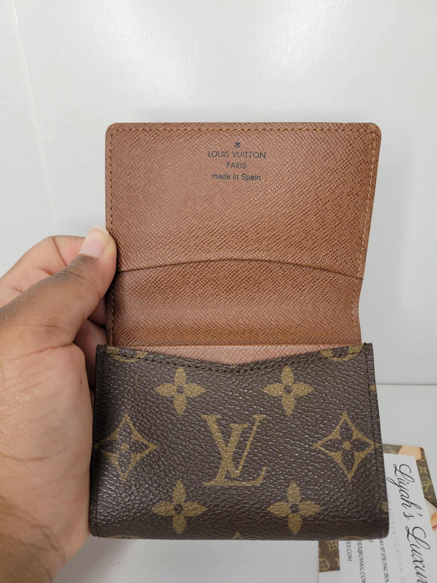 Louis Vuitton Monogram Business Card Holder CA1190