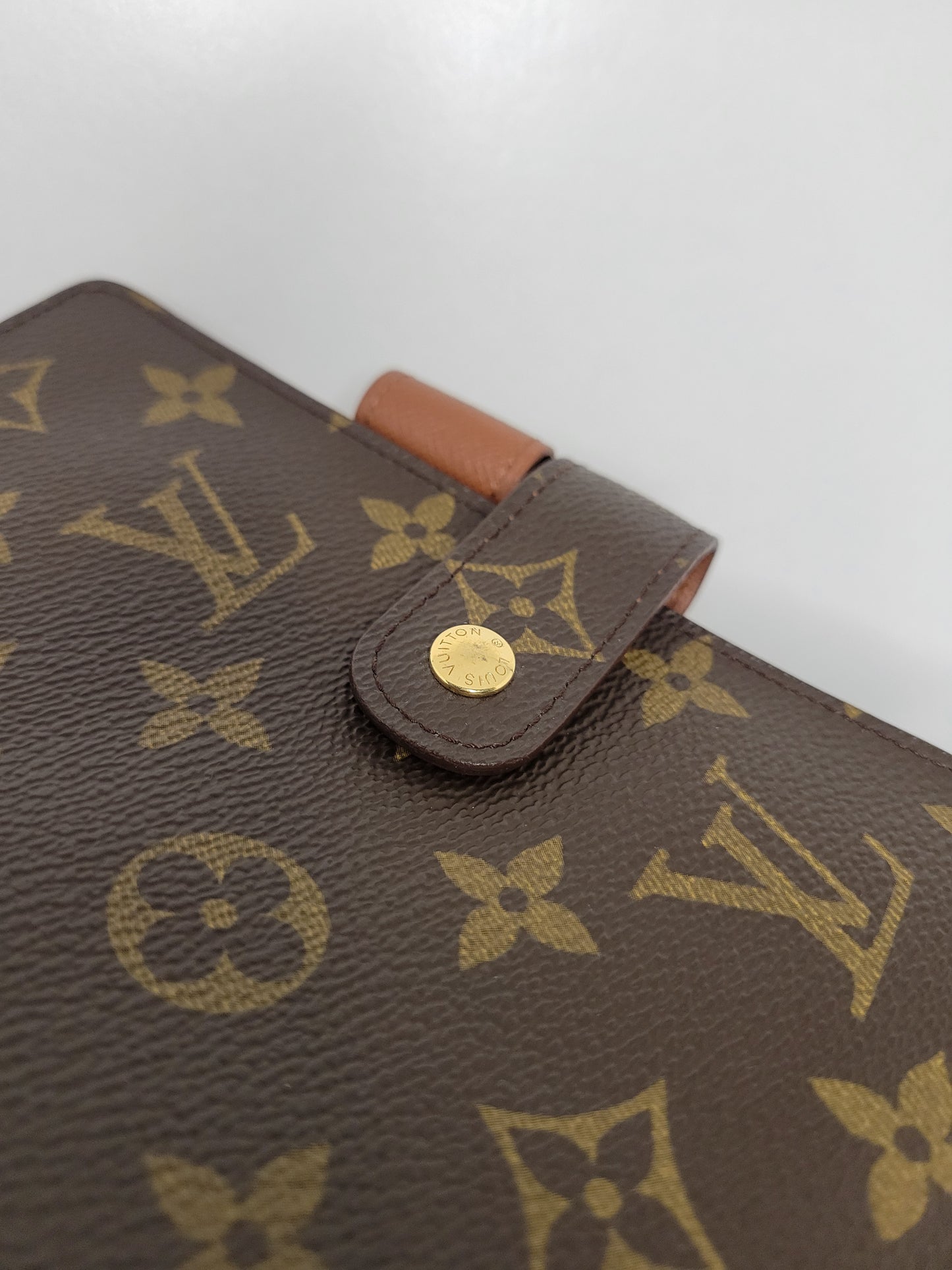 Louis Vuitton Agenda MM / Medium Ring Cover Monogram SP0996