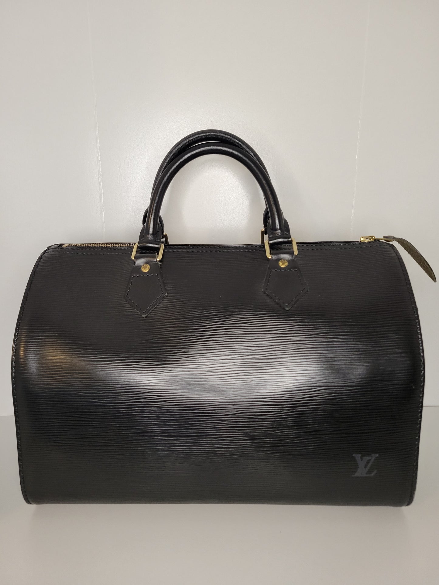 Louis Vuitton Black Epi Speedy 30 VI0945