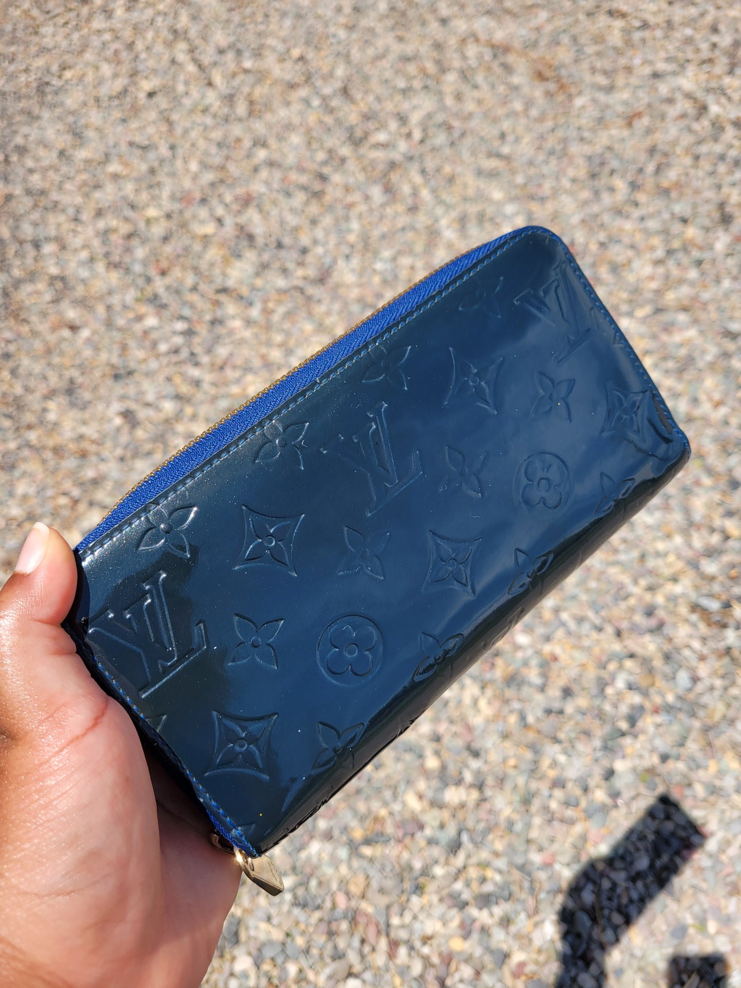 Louis Vuitton Vernis Grand Bleu Zippy Wallet