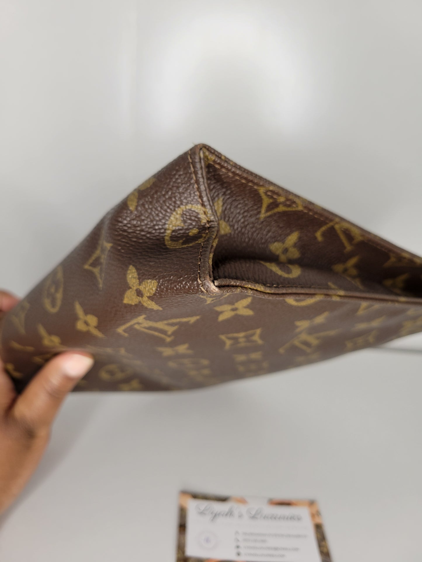 Louis Vuitton Monogram Vintage Toiletry 26 834