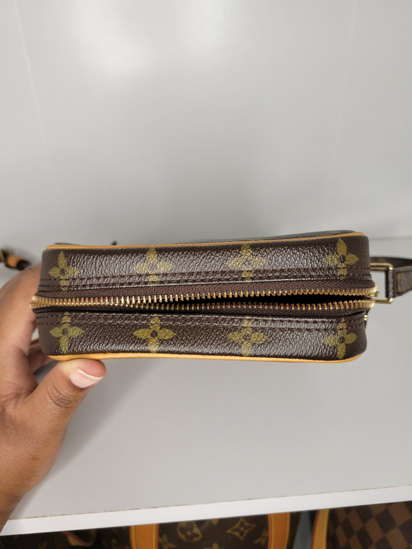 Louis Vuitton Monogram Danube TH0077