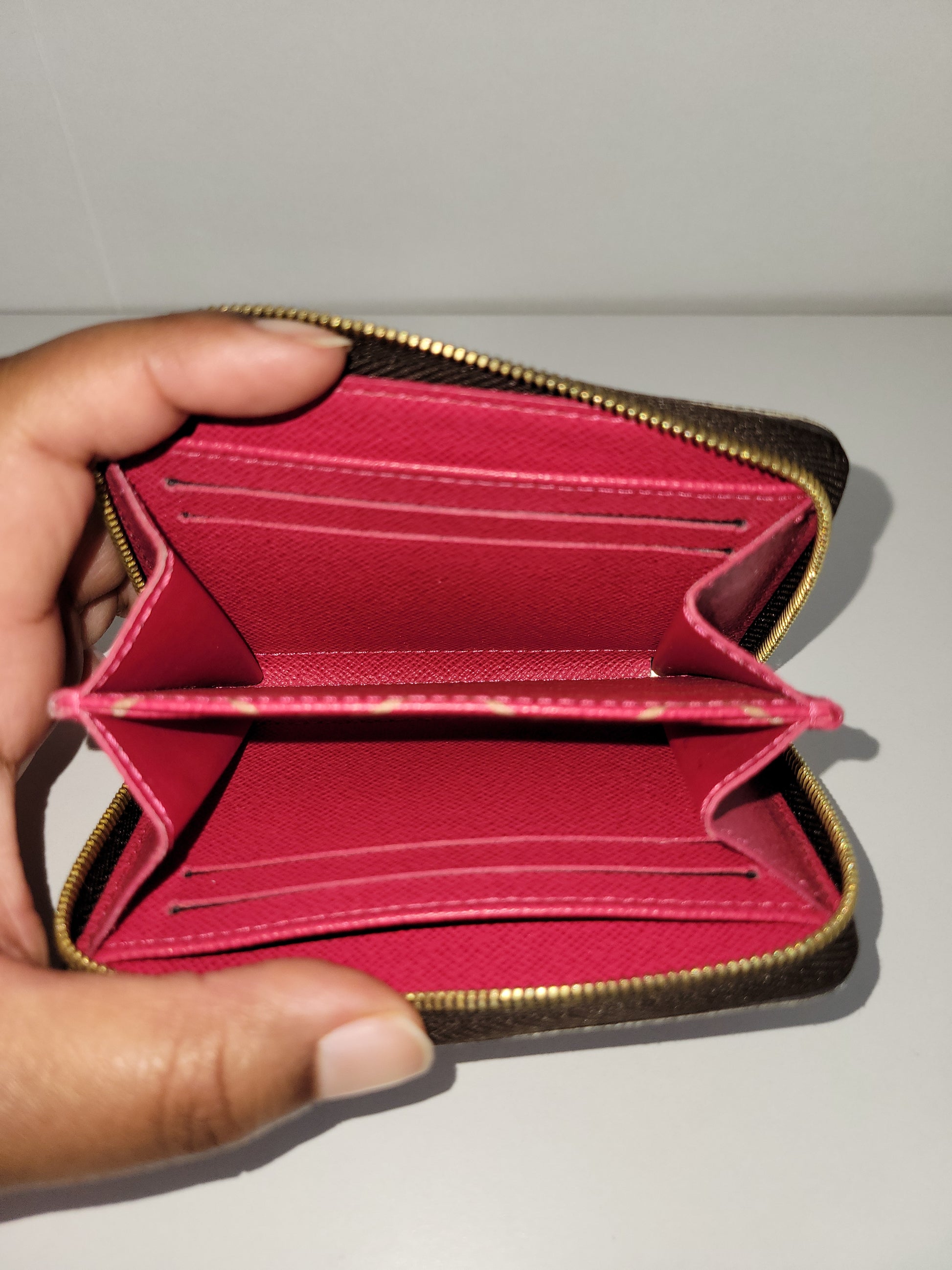 Louis Vuitton Zippy Coin Purse Wallet